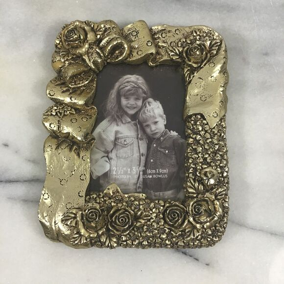 Roses And Ribbons Ornate Gold Picture Frame, Probably Reproduction - Picture 1 of 2